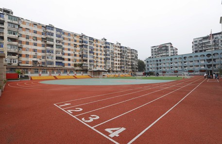 神農(nóng)架東風第一小學